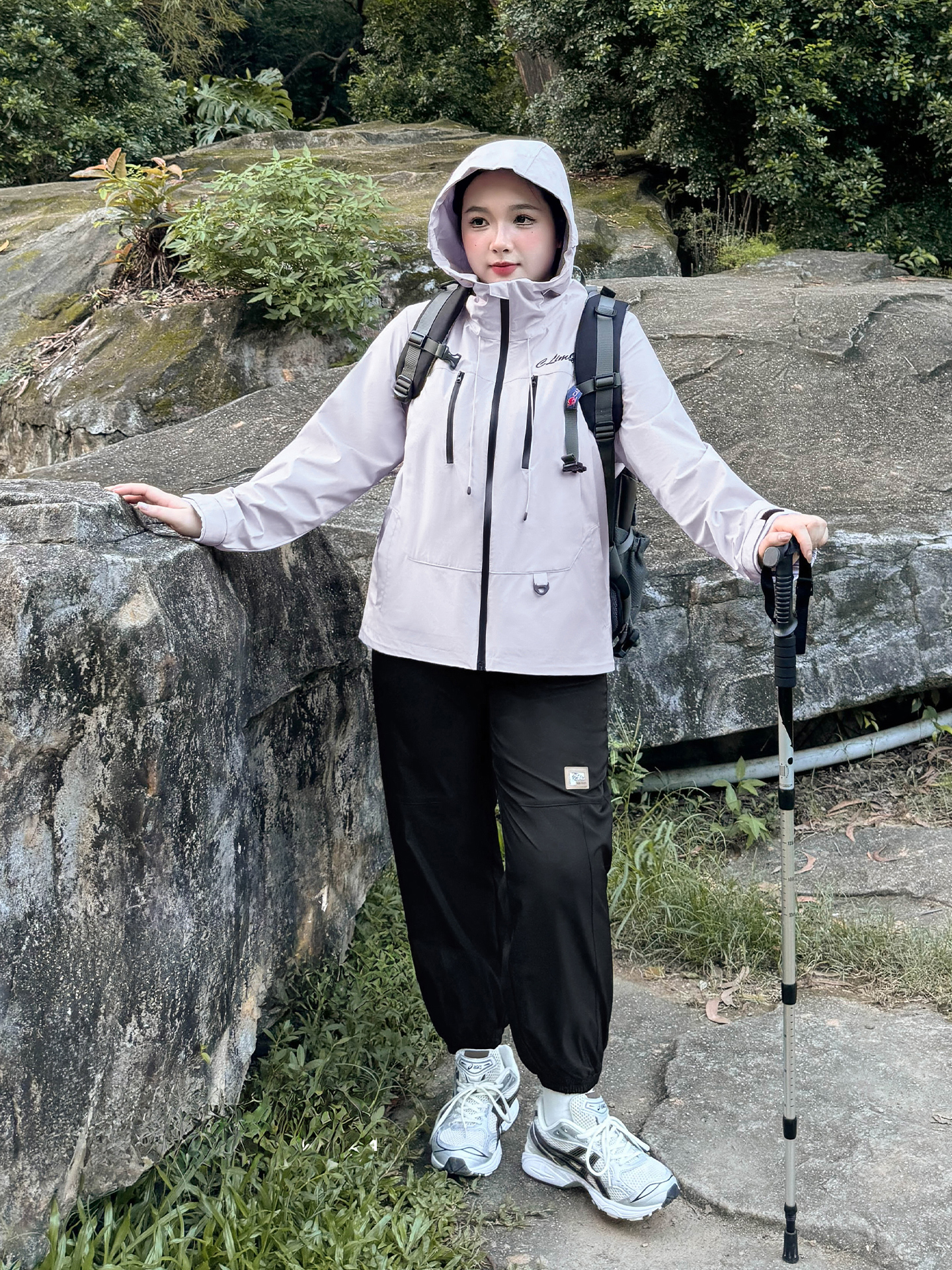 Plus Size Women's Clothing [Outdoor Jacket] Three-In-One Windproof and Water-Repellent Jacket Embroidered Travel and Mountaineering Clothing